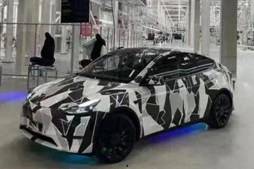 特斯拉员工爆料新车视频,全新车型惊艳亮相，性能与设计双升级  第1张